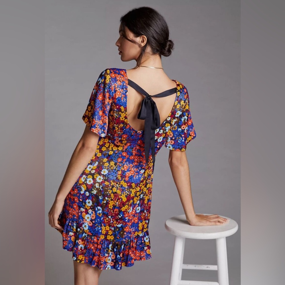 NWT Anthropologie Ruffled Satin Floral Mini Dress Size 14 runs small
